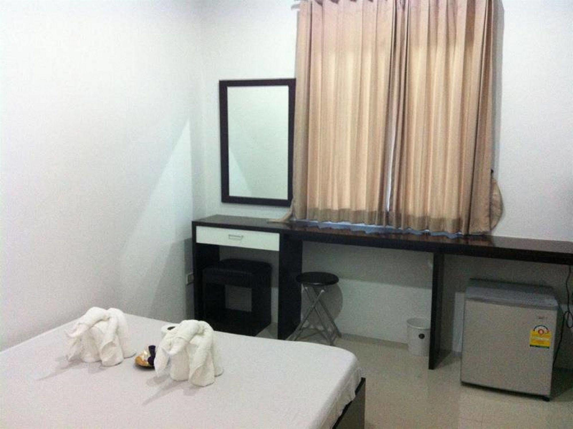 Hotel Noble U-House Chiangmai Chiang Mai Exterior foto